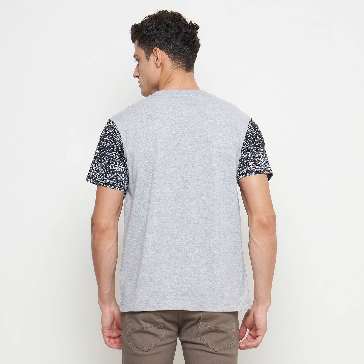 THE GAB'S Kaos Pria Lengan Pendek Reguler Fit ABHC341H0324