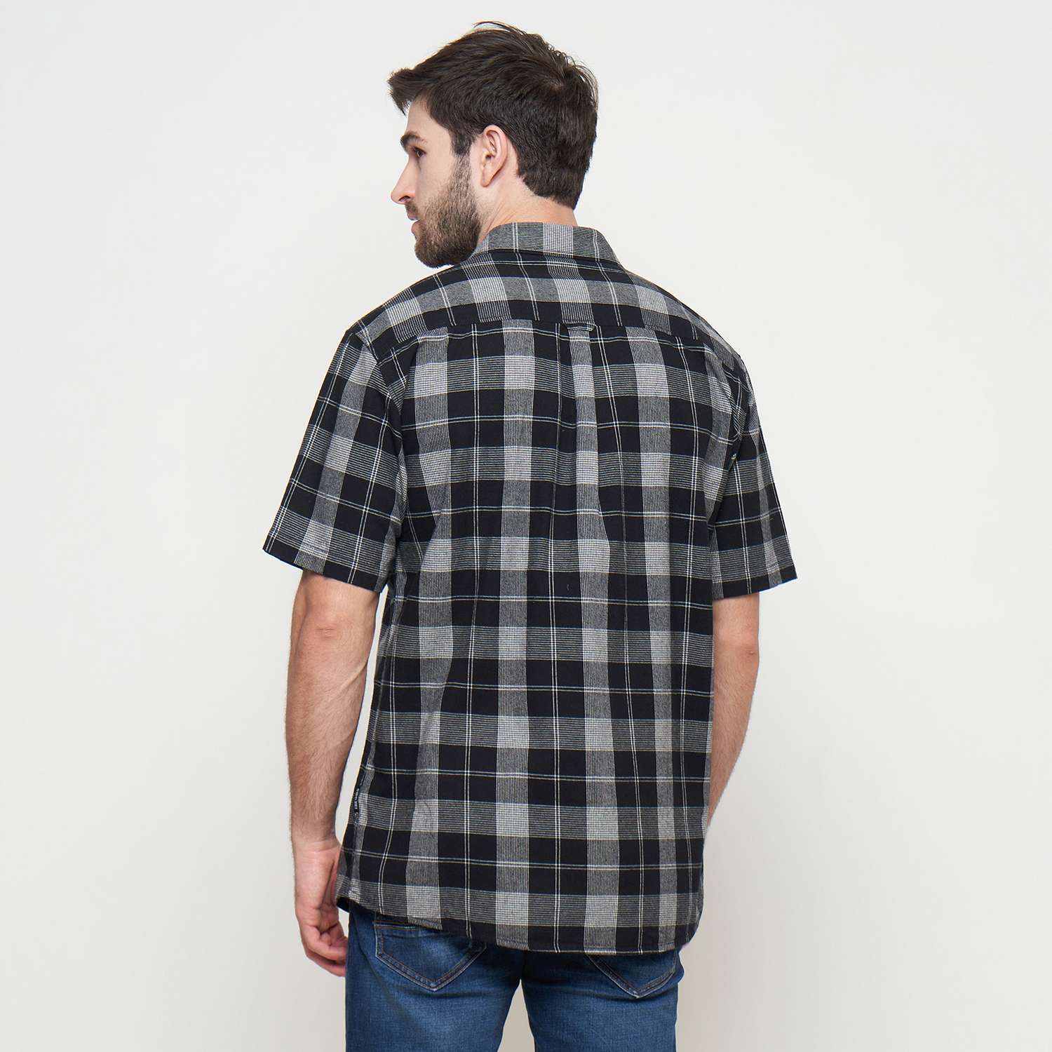 THE GAB'S KEMEJA PRIA LENGAN PENDEK REGULAR FIT MOTIF KOTAK AABC449M0324