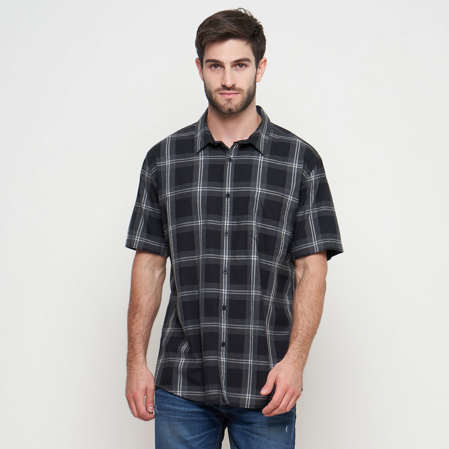 THE GAB'S KEMEJA PRIA LENGAN PENDEK REGULAR FIT MOTIF KOTAK AABC462M0324