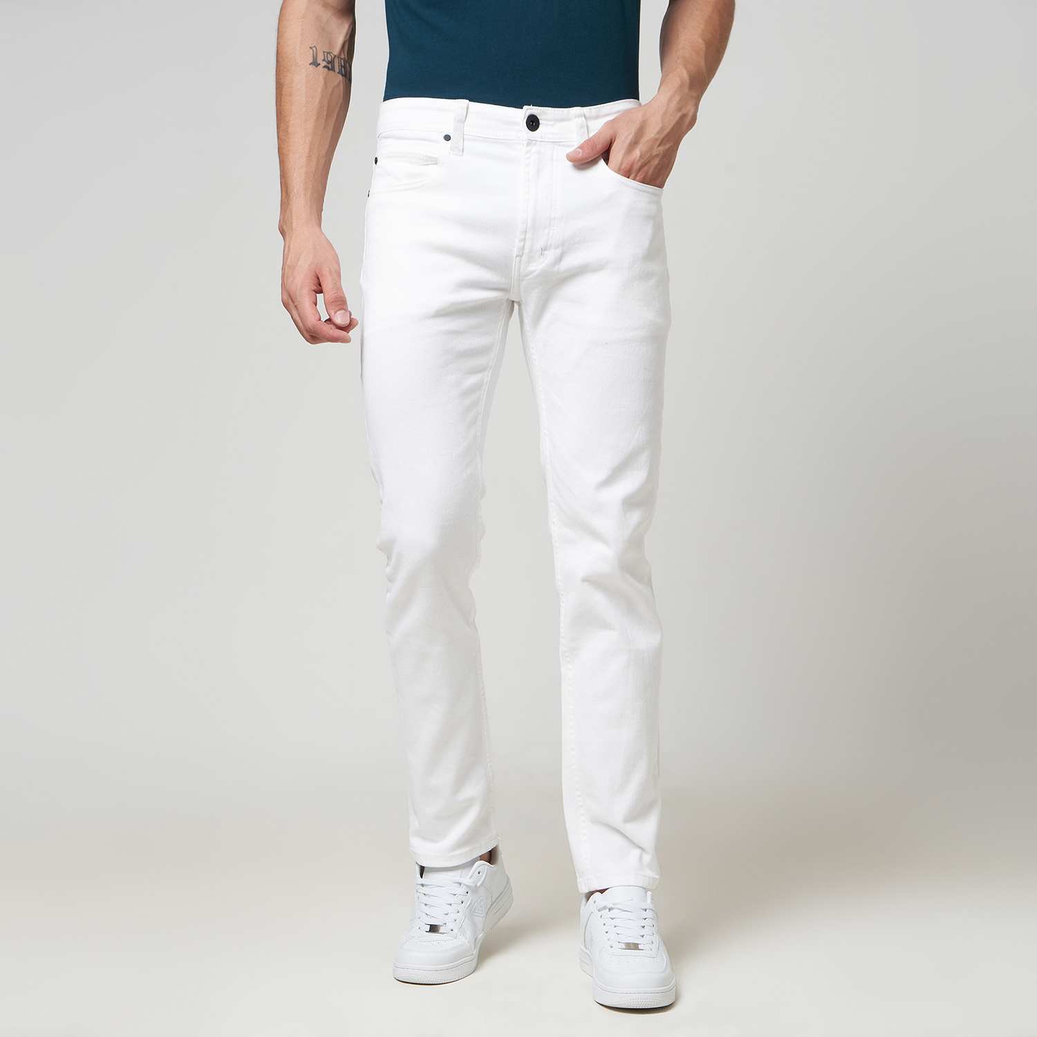 THE GAB'S CELANA CHINOS PUTIH SLIM FIT AAUD177K0124