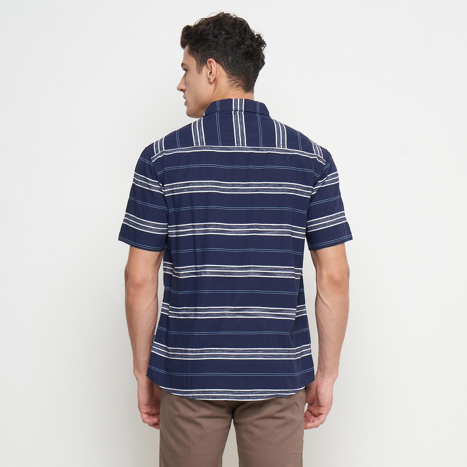 THE GAB'S Kemeja Pria Lengan Pendek Reguler Fit AABC027L101 (Last Call)