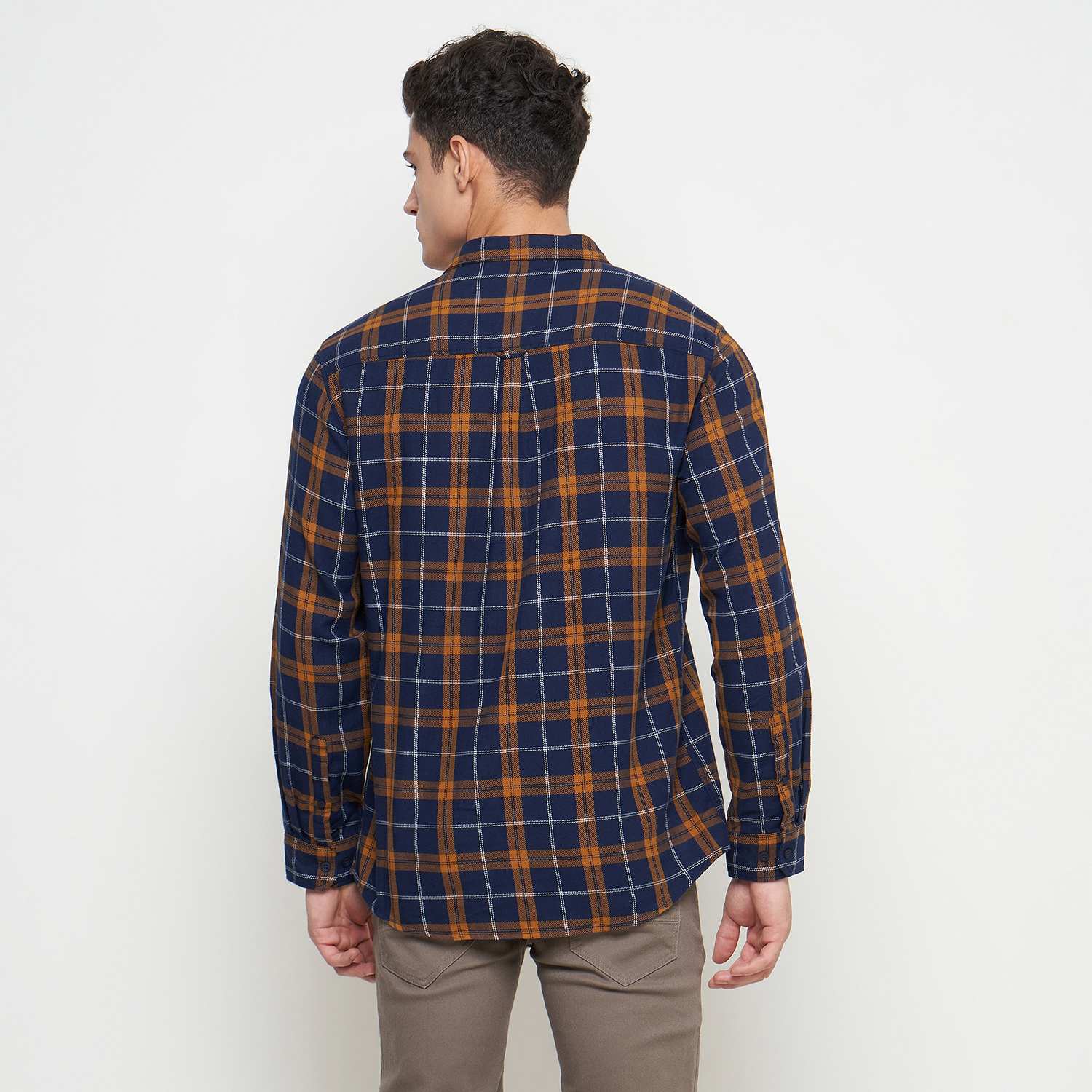 THE GAB'S KEMEJA PRIA LENGAN PANJANG MOTIF KOTAK REGULAR FIT ABAC403M0124