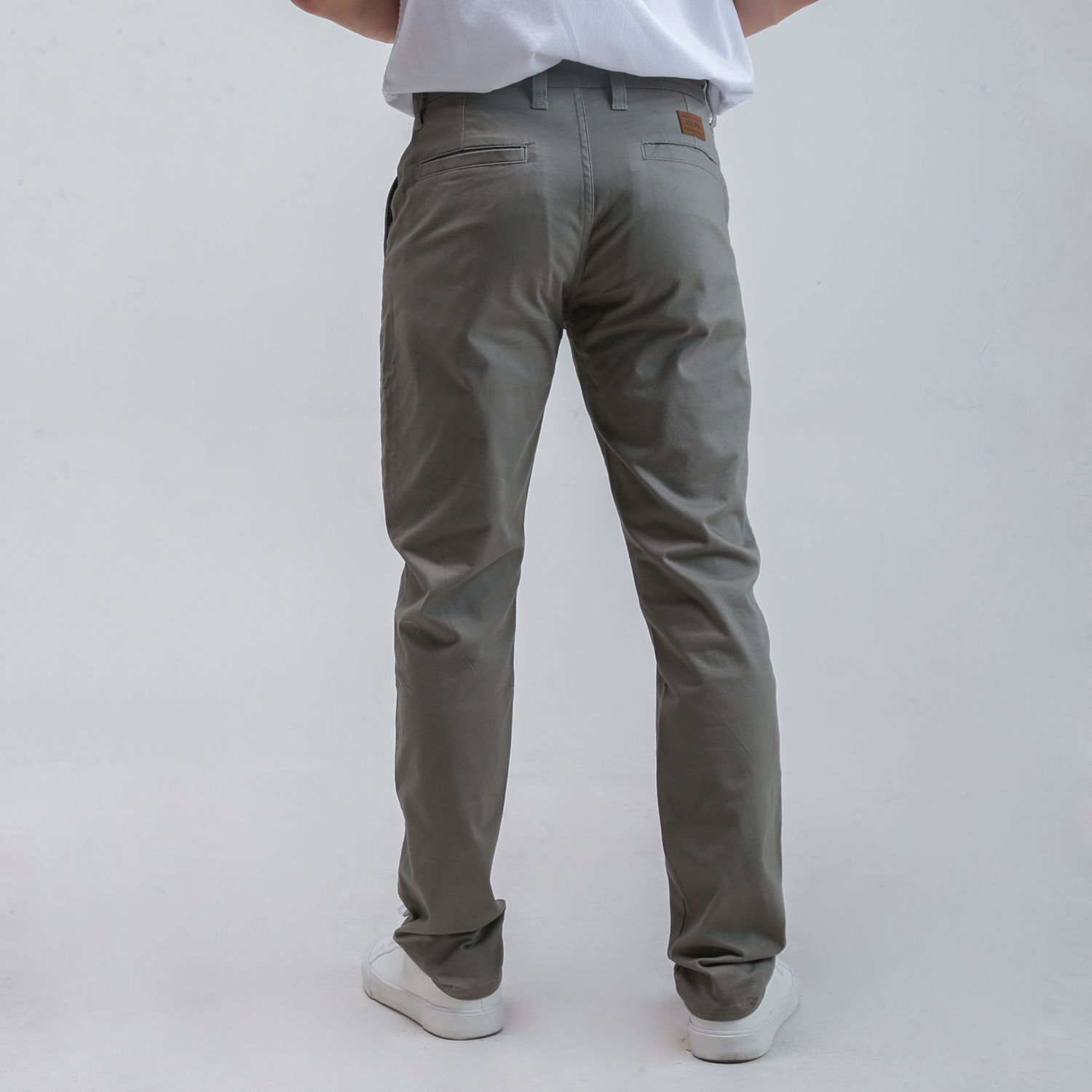 THE GAB'S CELANA PANJANG CHINOS PRIA SLIM FIT AAWD231J0225