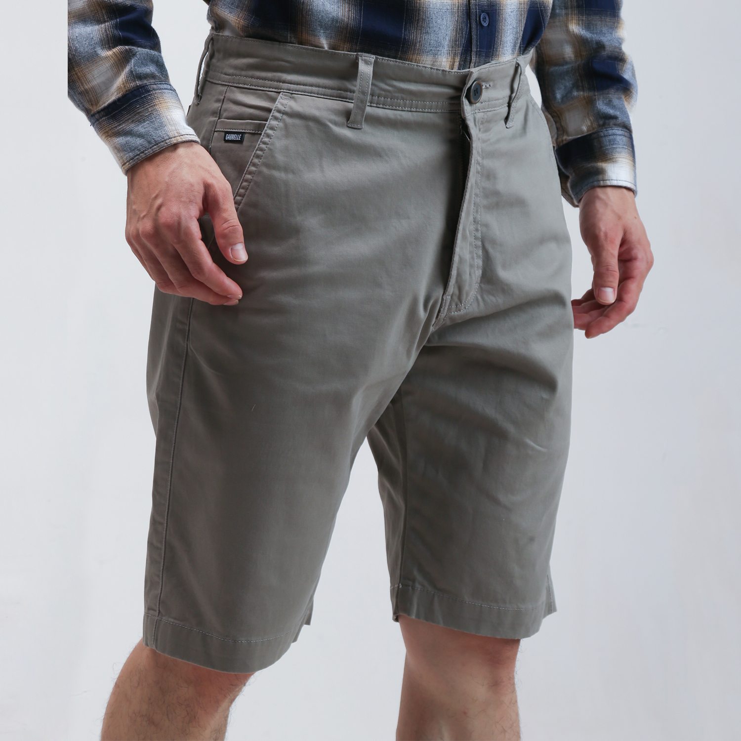 
                                                                                THE GAB'S CELANA CHINOS PENDEK PRIA REGULAR FIT AAXC235E1124